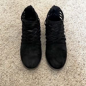 Black Fergalicious criss cross booties size 7